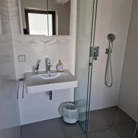 Isarwinkel Exklusiv - Private Luxus-ferienwohnung, Auch Fuer Menschen Mit Handicap